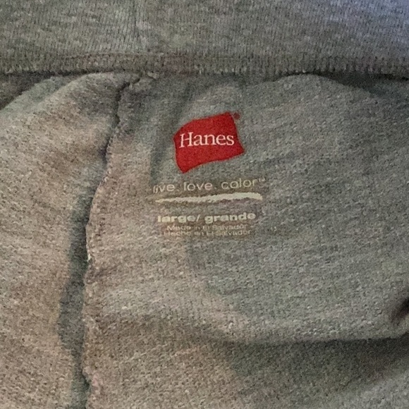 Hanes Jogger Capris. Z16 - Picture 2 of 4